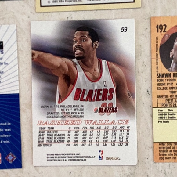 Shawn Kemp 1990 Basketball Cards Rookie NBA Hoops 279 Seattle Supersonics - Picture 12 of 16